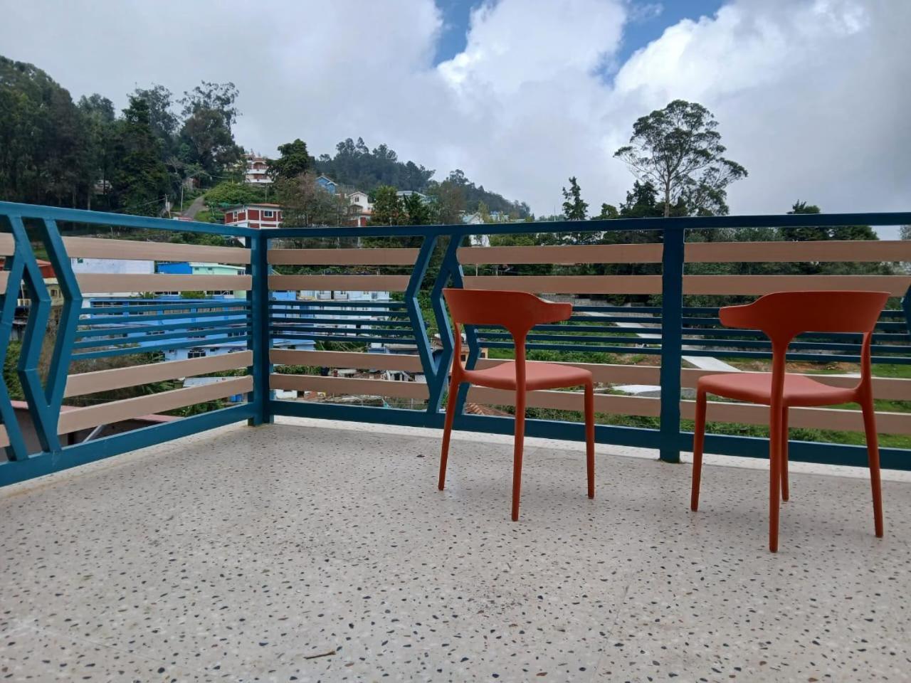 Ponmurugan Residency Кодайканал Экстерьер фото