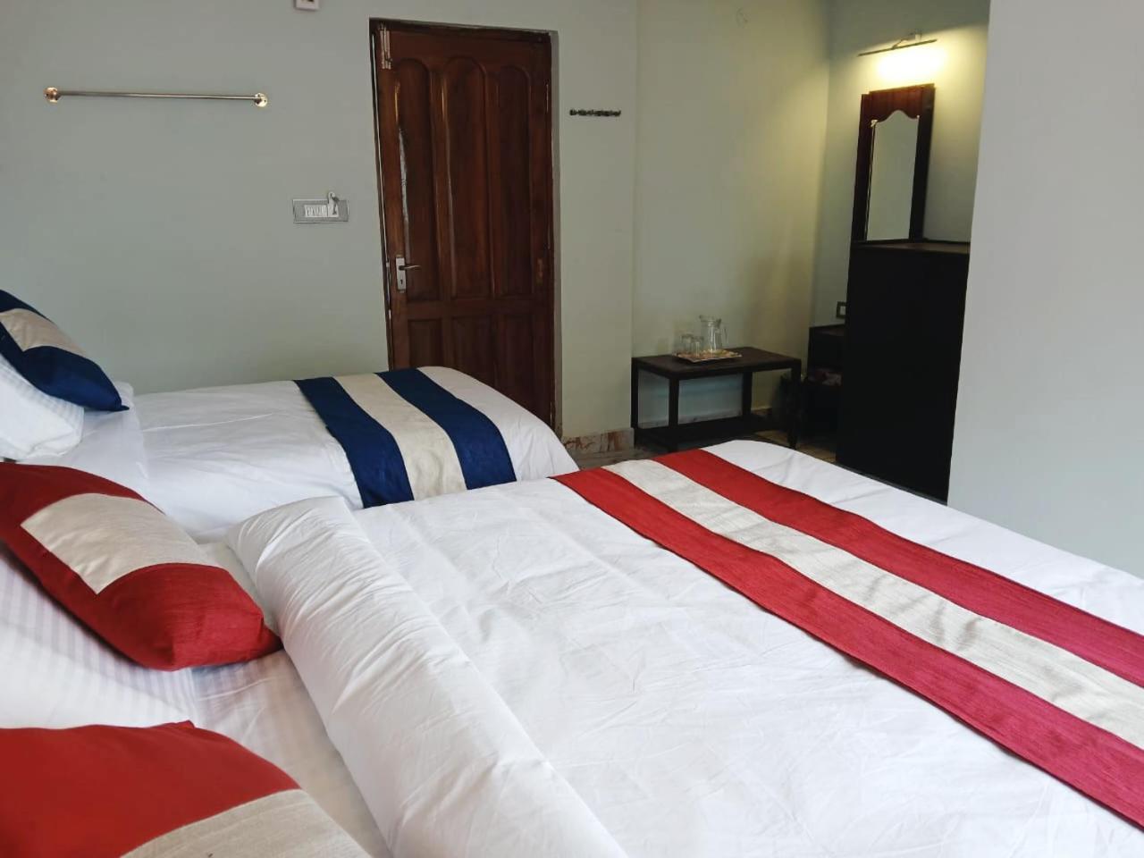 Ponmurugan Residency Кодайканал Экстерьер фото