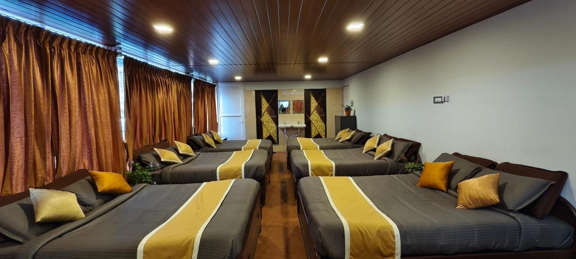 Ponmurugan Residency Кодайканал Экстерьер фото